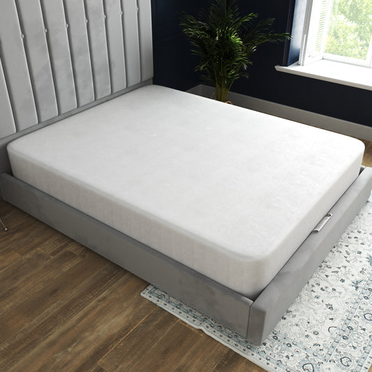Essential Protective Mattress Cover